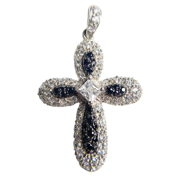 Sterling Silver MEDA Cross Pendant with Black & White CZ Stones - Picture 1 of 13